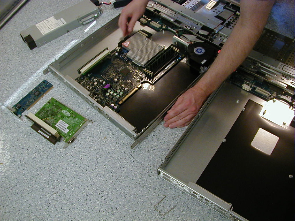 "open Xserve Surgery